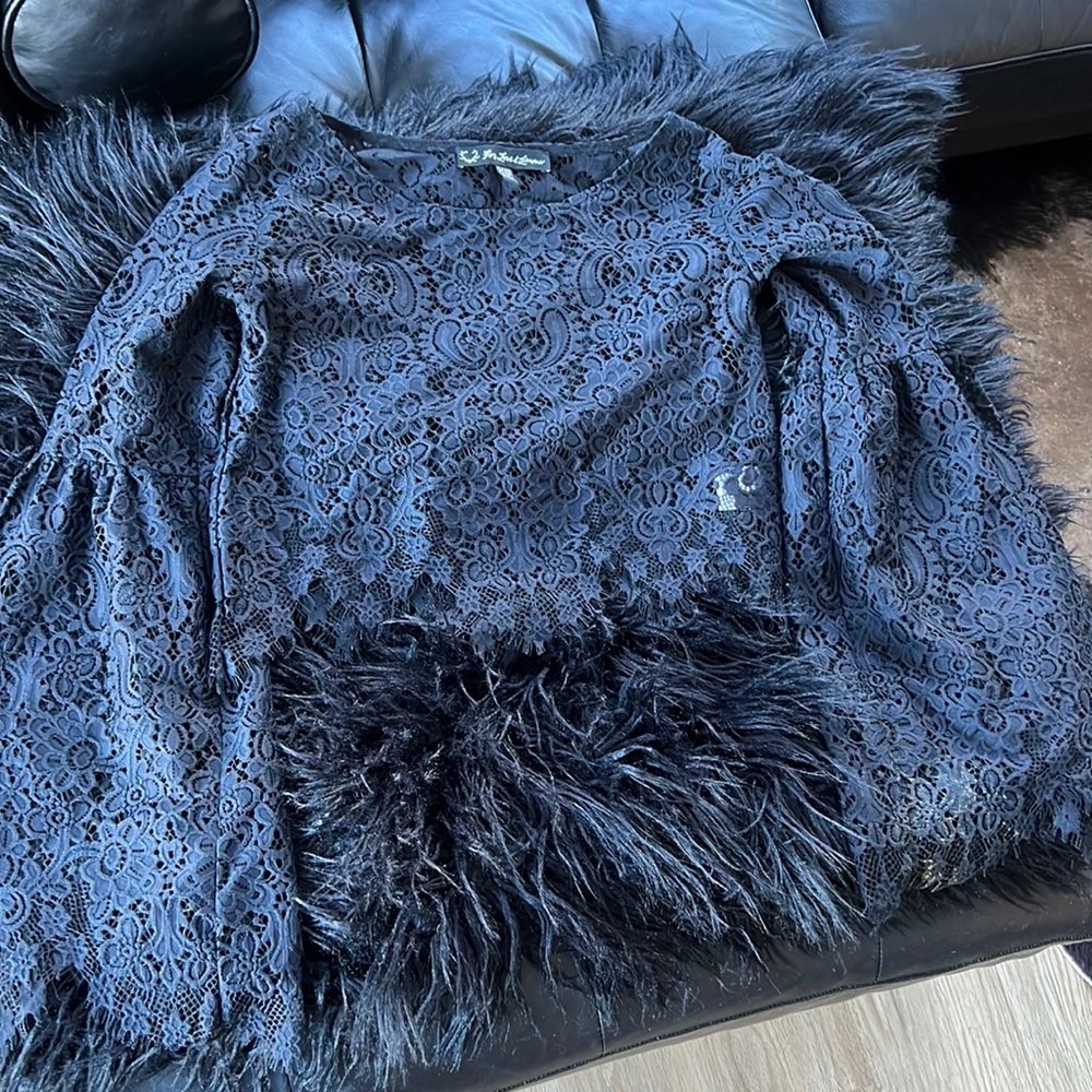 For Love & Lemons XS Black Lace Long Sleeve Crop Top